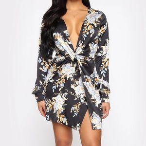 XS FASHION NOVA SATIN DRESS